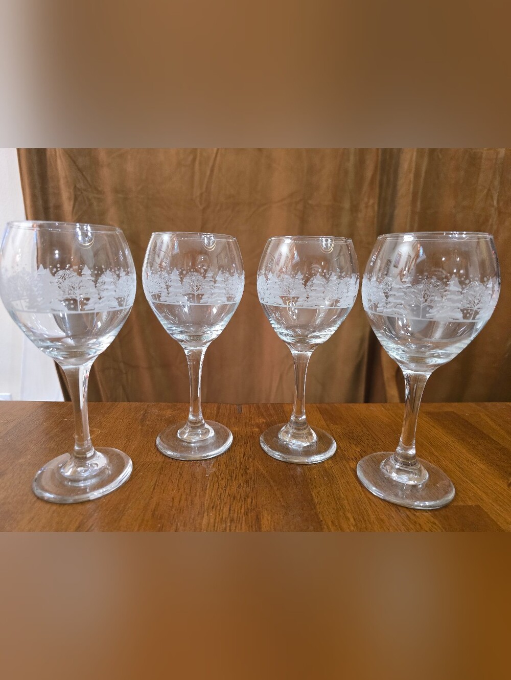 Set 4 Vintage Libbey Arby's Winter Wonderland Holiday Christmas Wine Glasses
